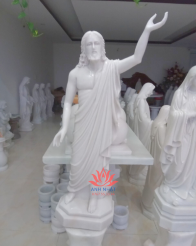 Tượng công giáo- dieukhacdaanhnhat.com