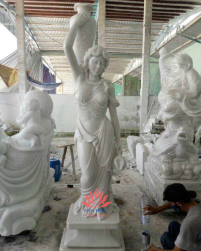 Tượng công giáo- dieukhacdaanhnhat.com