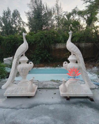 Tượng con công- dieukhacdaanhnhat.com