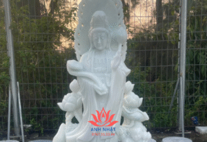 Lắng Nghe Âm Thanh Khổ Đau: Hành Trình Từ Bi Của Quan Âm