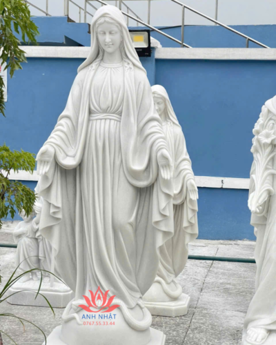 Tượng công giáo- dieukhacdaanhnhat.com