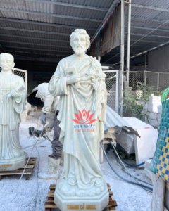 Tượng công giáo- dieukhacdaanhnhat.com