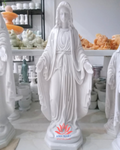 Tượng công giáo- dieukhacdaanhnhat.com